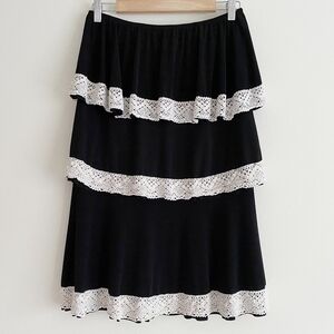 Judith‎ March strapless tunic top tiered lace black